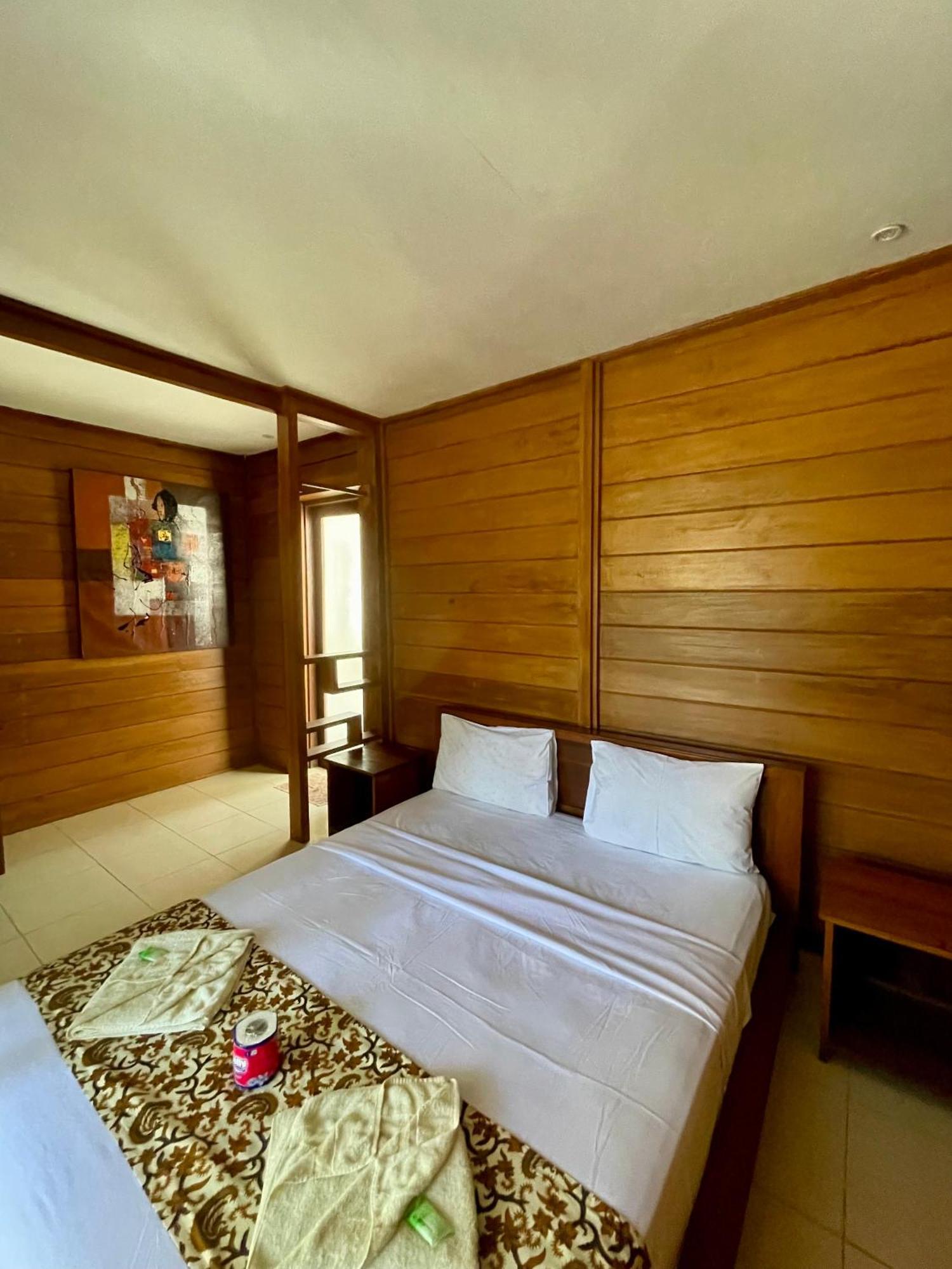 The Exile Sunsetpoint Hotell Gili Trawangan Eksteriør bilde