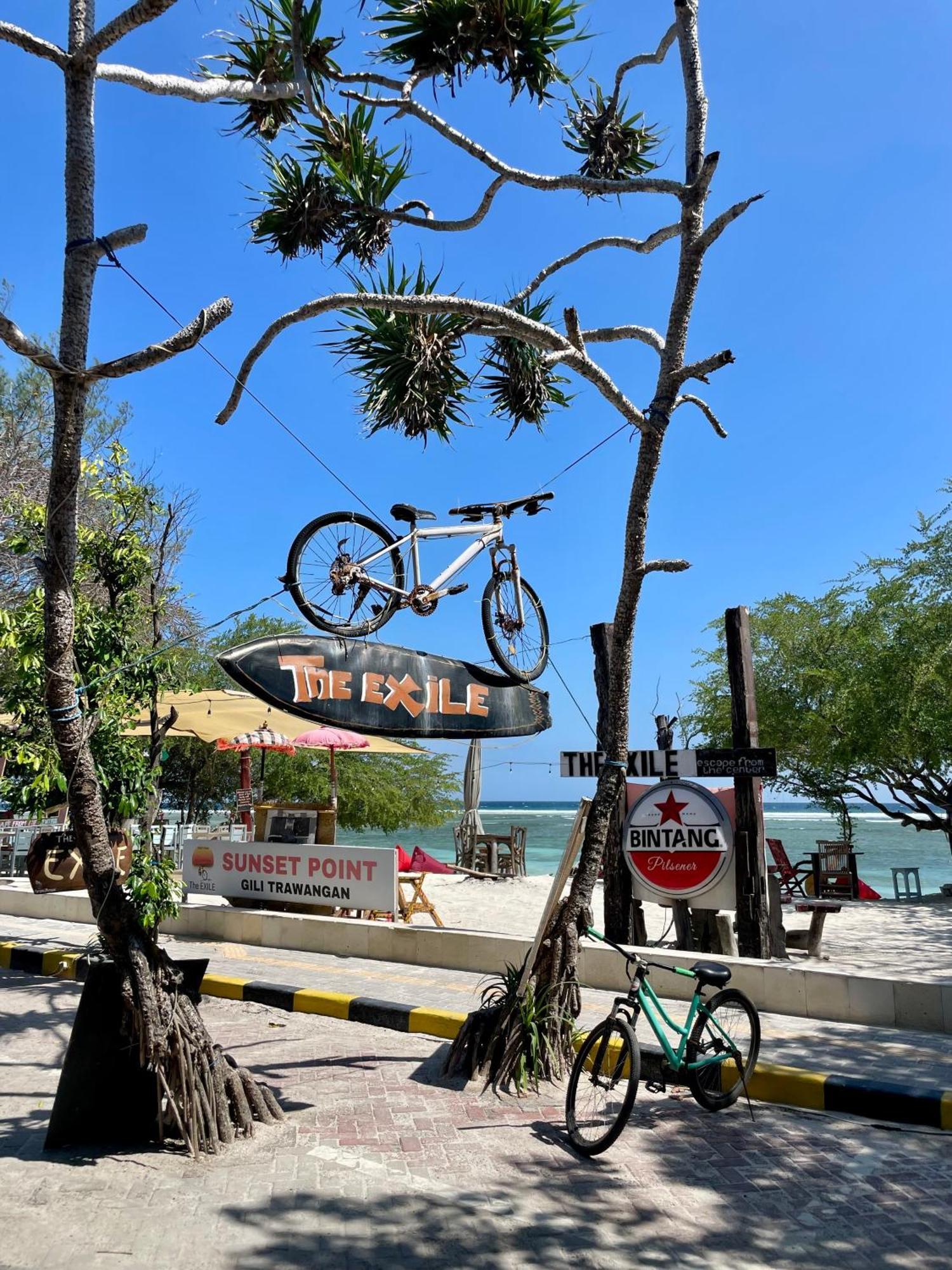 The Exile Sunsetpoint Hotell Gili Trawangan Eksteriør bilde