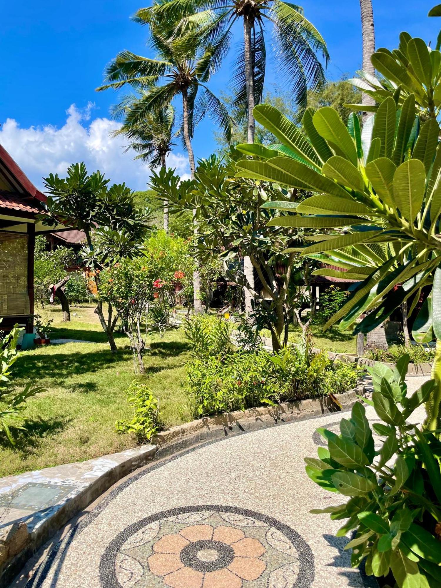 The Exile Sunsetpoint Hotell Gili Trawangan Eksteriør bilde